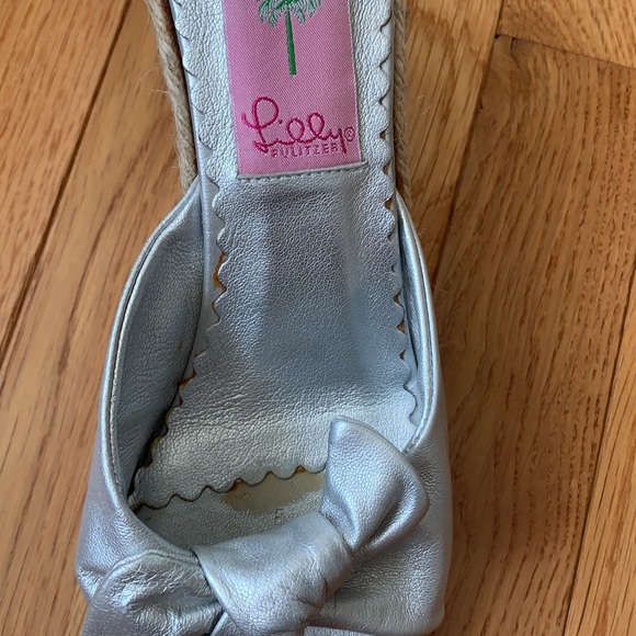 Women’s Silver Lilly Pulitzer Espadrilles Sz 8 1/2 - Picture 10 of 16